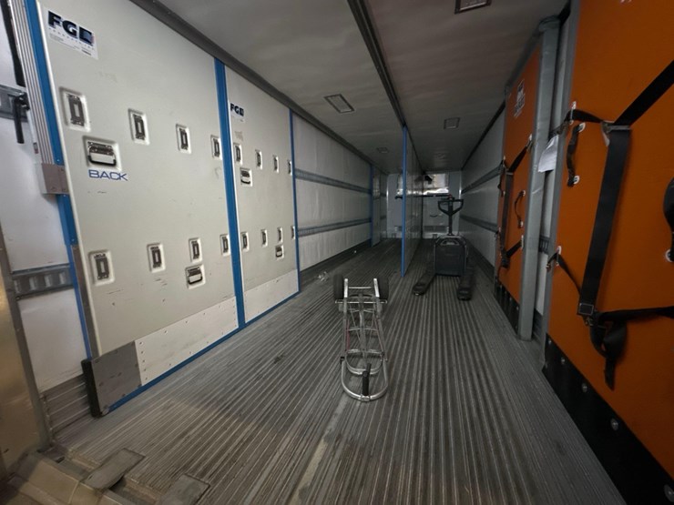 2025-utility-refrigerated-image-7