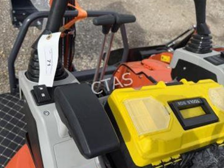 #71-•-land-hero-mini-excavator---model:-ldh-me18-gas-image-6