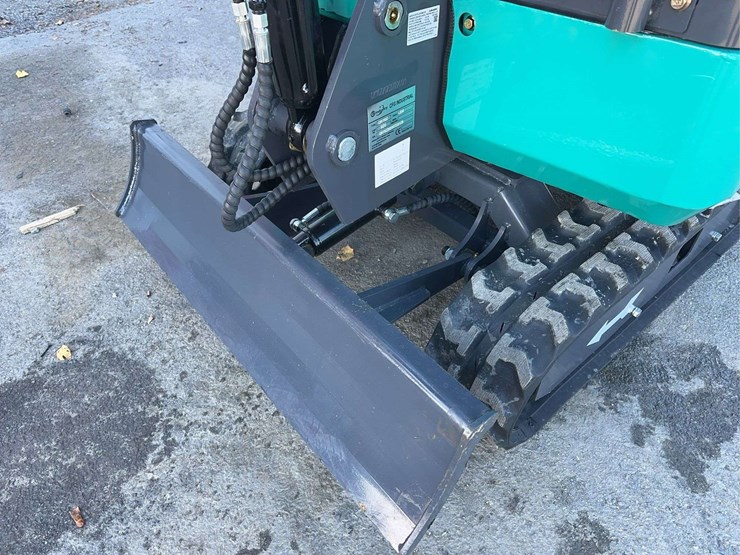 2025-cfg-qk16z-mini-excavator-image-10