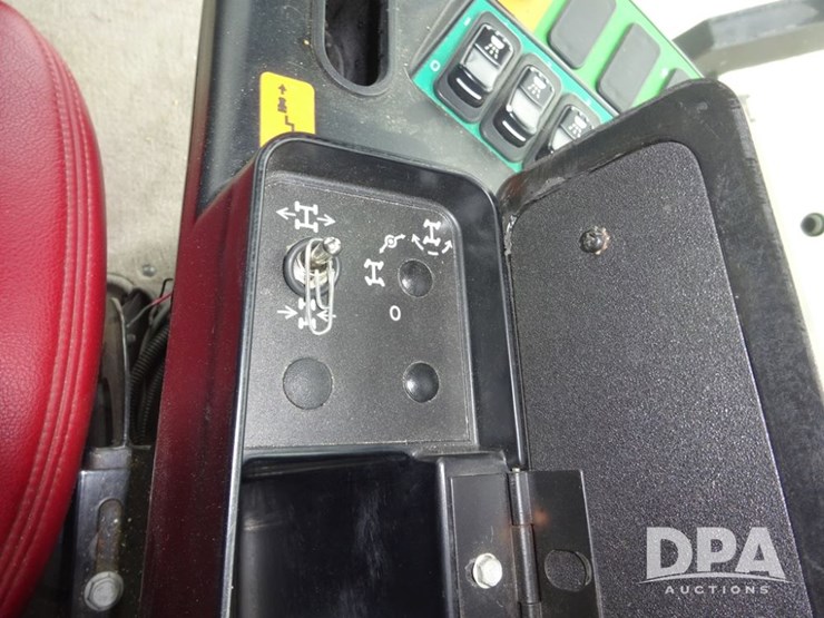 2019-case-ih-patriot-3340-image-122