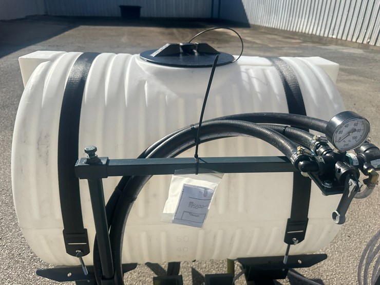 caterpillar-12-image-9