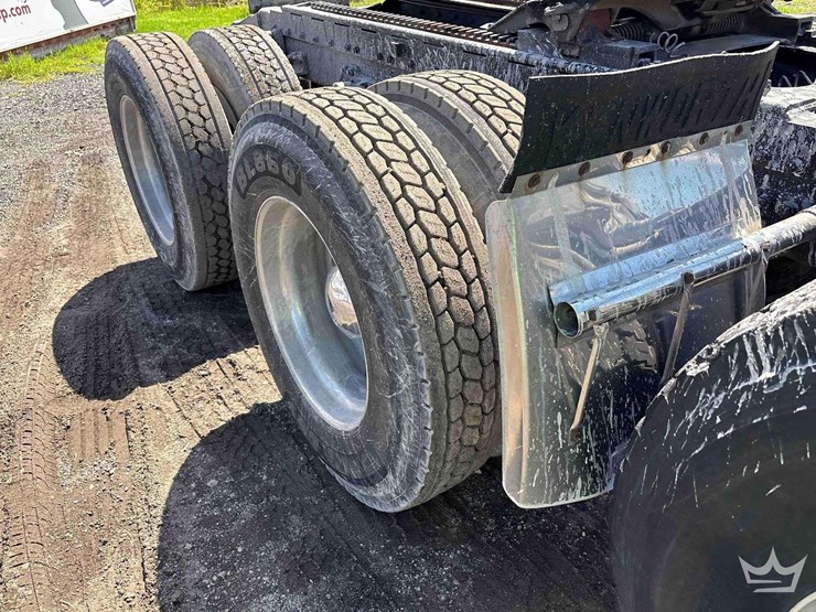 2007-kenworth-t800-image-24