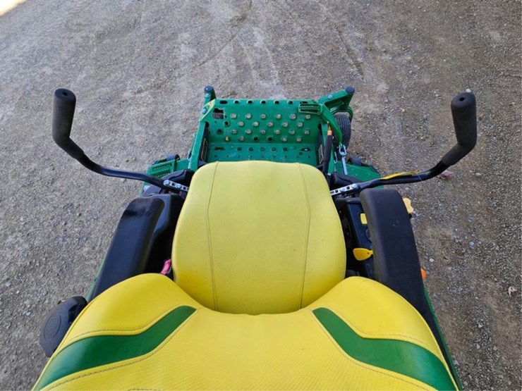 2022-john-deere-z930m-image-15