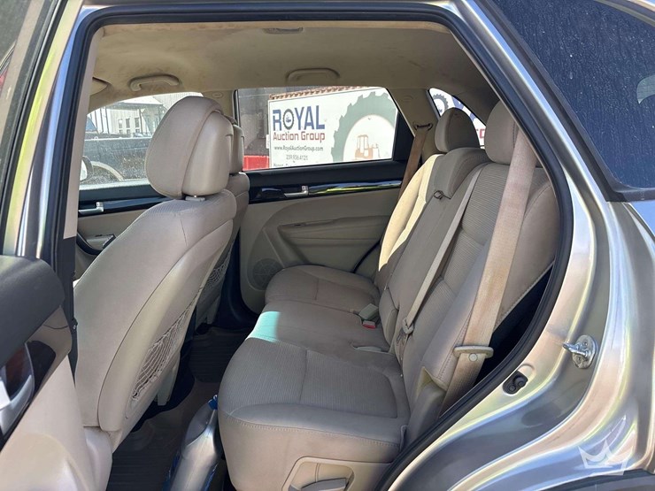 2015-kia-sorento-image-21