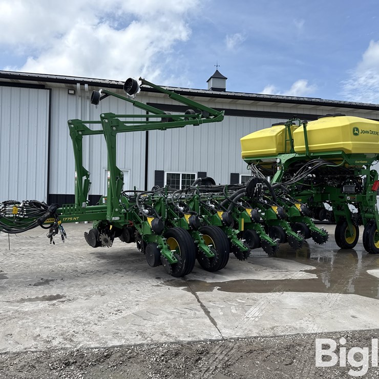 2022 JOHN DEERE 1775