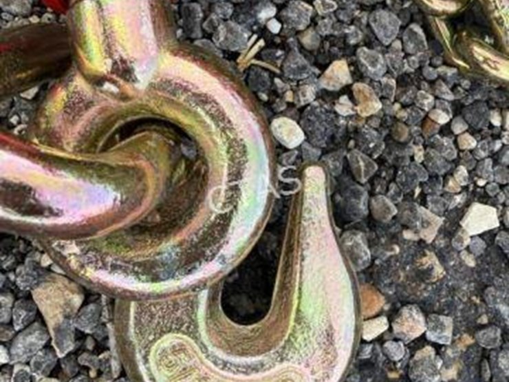 #46-•-(4)-5/16"-20'-chains-&-(2)-5,400-lb-boomers-image-2