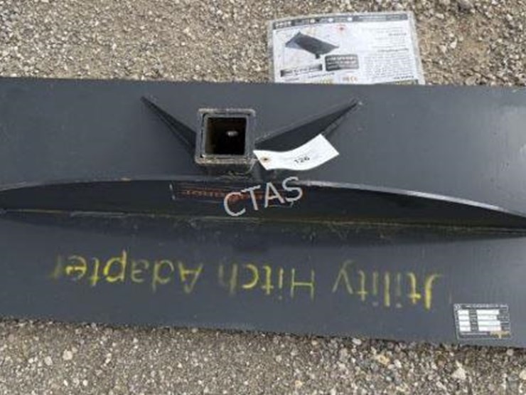 #126-•-skid-steer-utility-hitch-adapter-2"-receiver-image-1