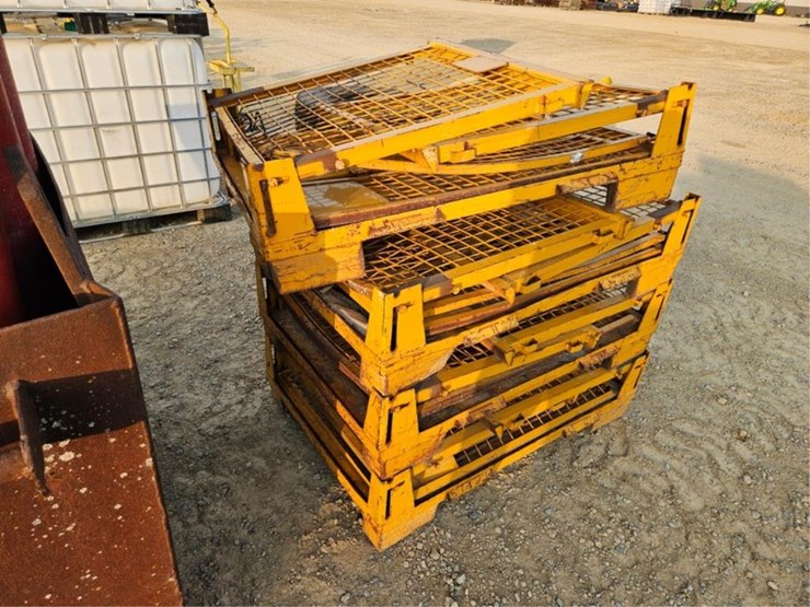 #3155-•-(4)-folding-steel-wire-crates-image-4