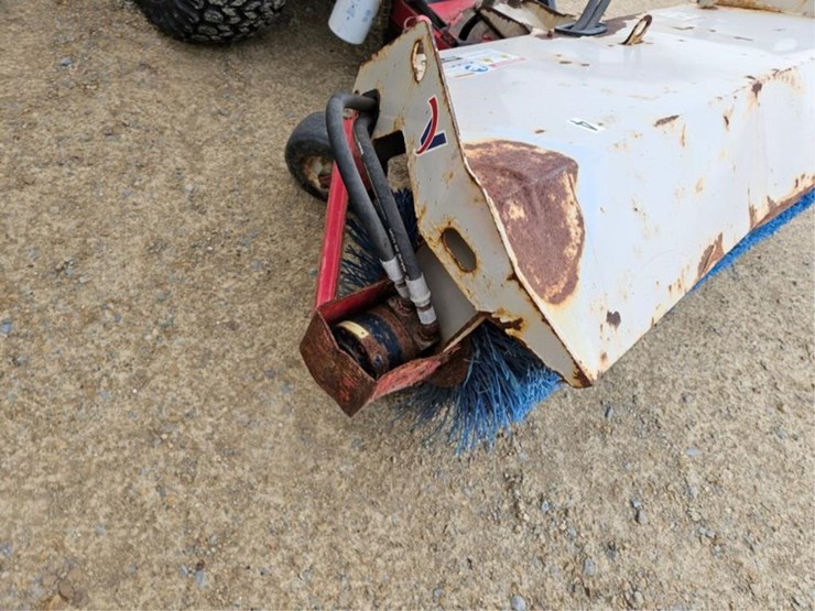 ventrac-4200-image-10