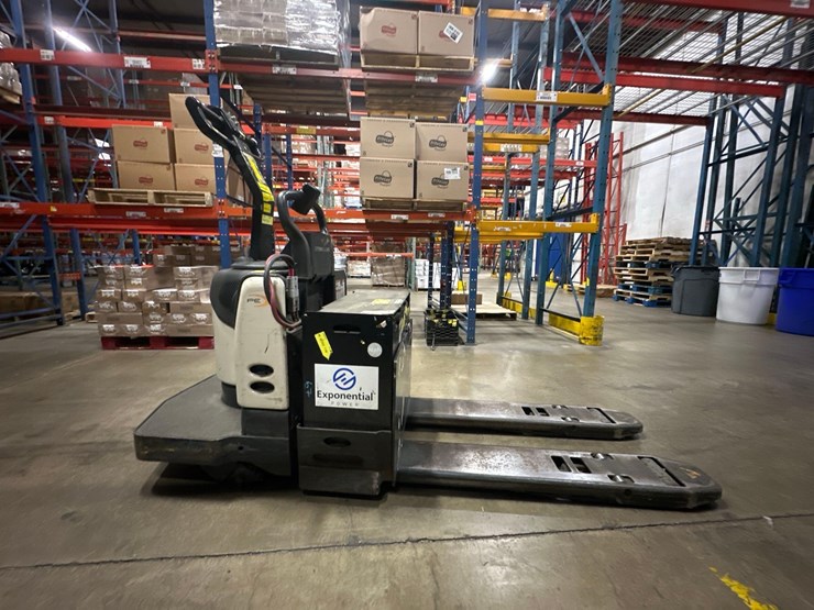 2015-crown-pe4500-60-image-1