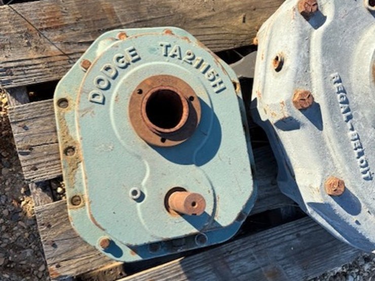 1-regal-drive-&-1-dodge-ta-drive-(pd5306)-image-3