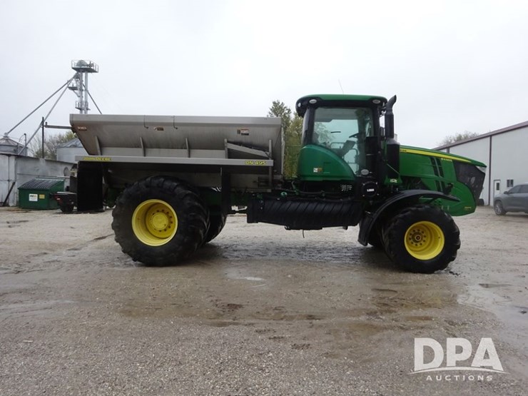 2018-john-deere-f4365-image-16