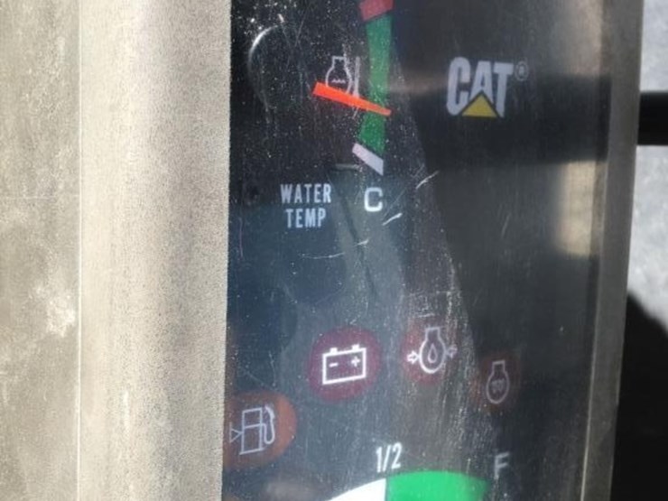 2006-caterpillar-305.5-image-6