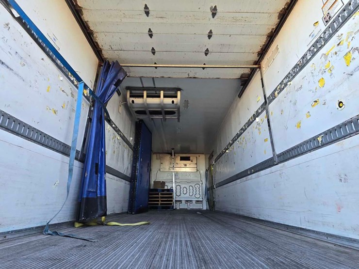 2015-great-dane-trailer-image-4