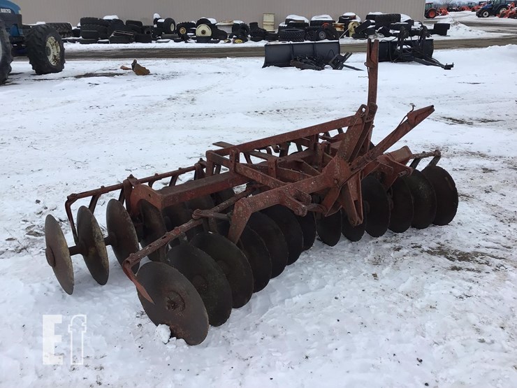 massey-ferguson-22-image-1