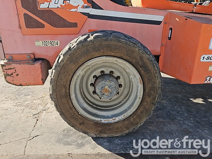 2014-sky-trak-10054-image-8