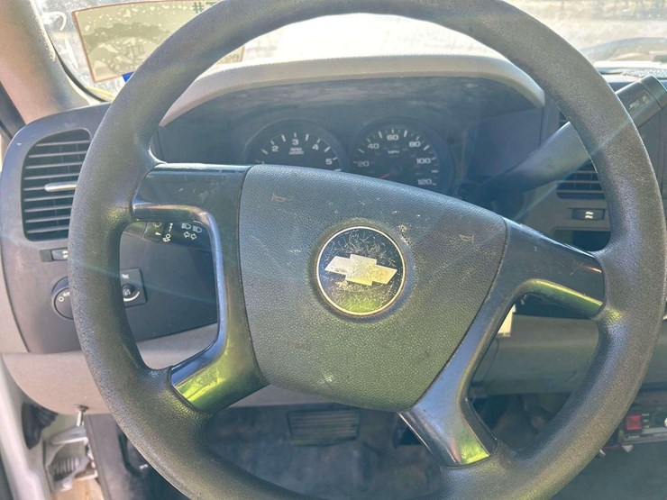 2006-chevrolet-silverado-1500-image-14