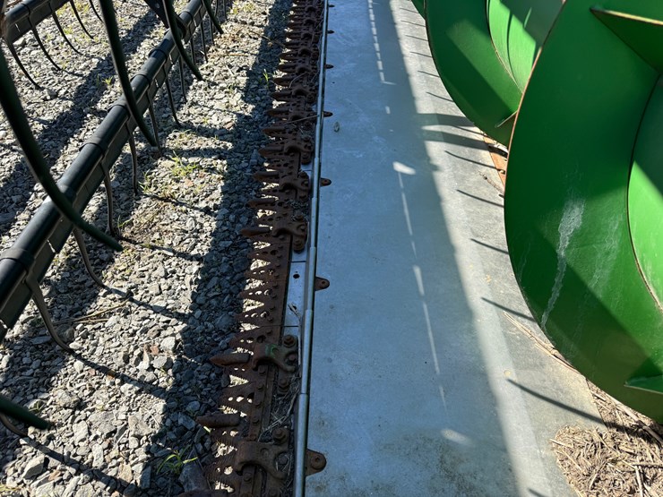 2008-john-deere-635f-image-12