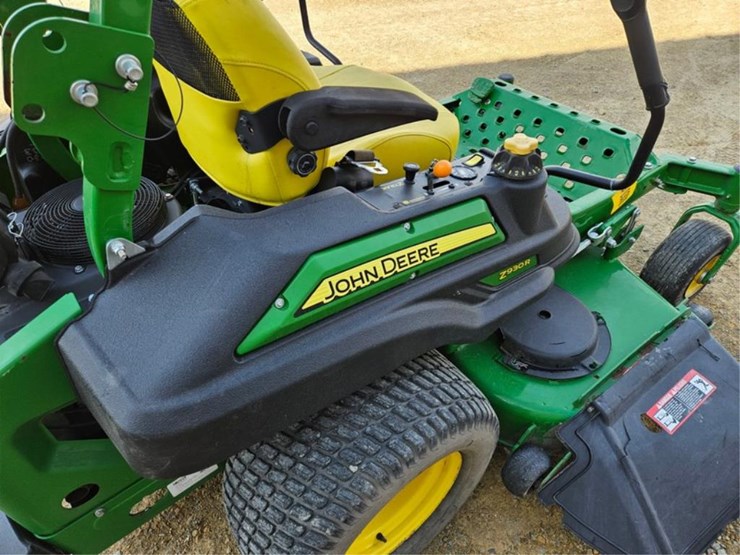 2016-john-deere-z960r-image-17