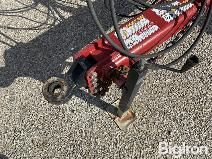 2012-case-ih-330-image-8