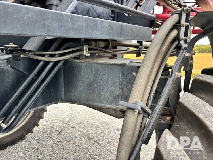 2019-case-ih-patriot-4440-image-44