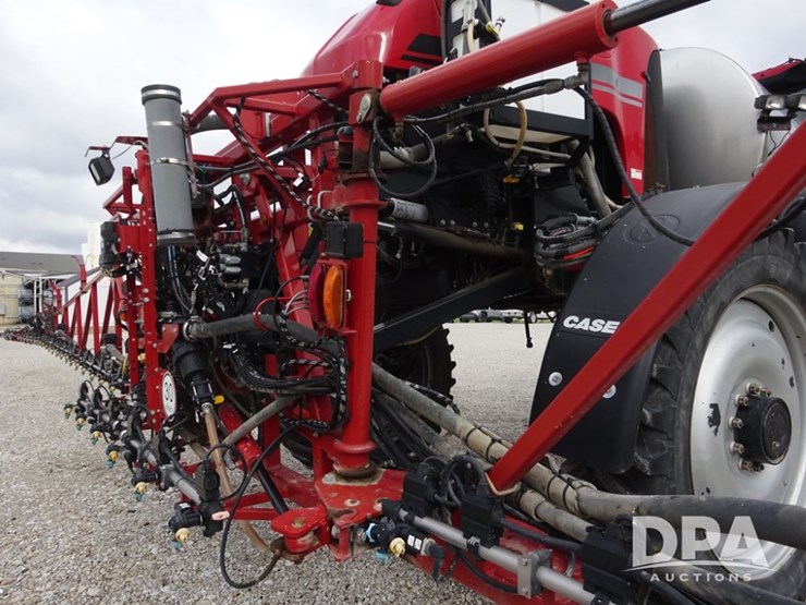 2019-case-ih-patriot-3340-image-52