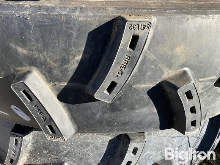 11r24.5-pivot-tires-image-11