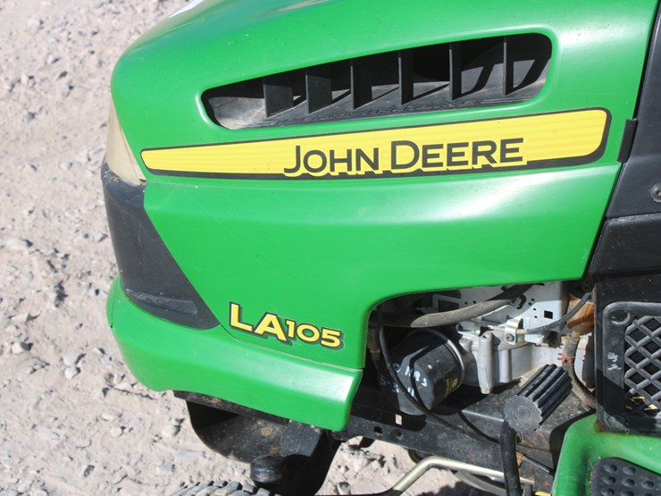 john-deere-la105-image-7