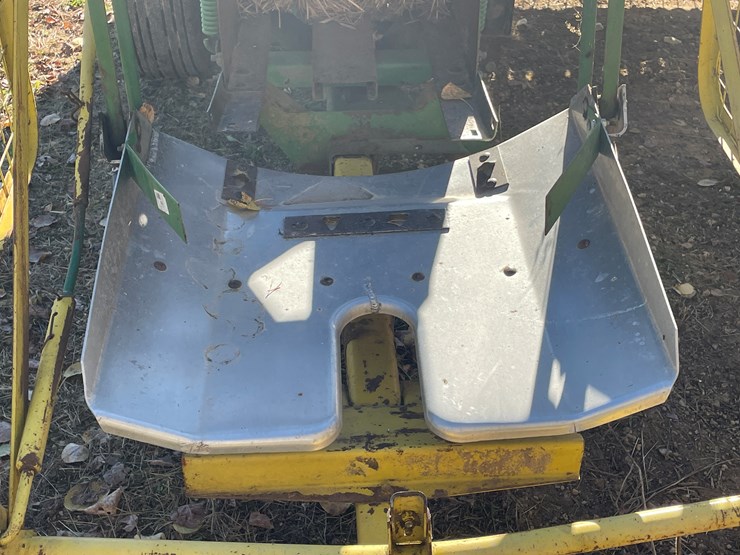 john-deere-336-image-23