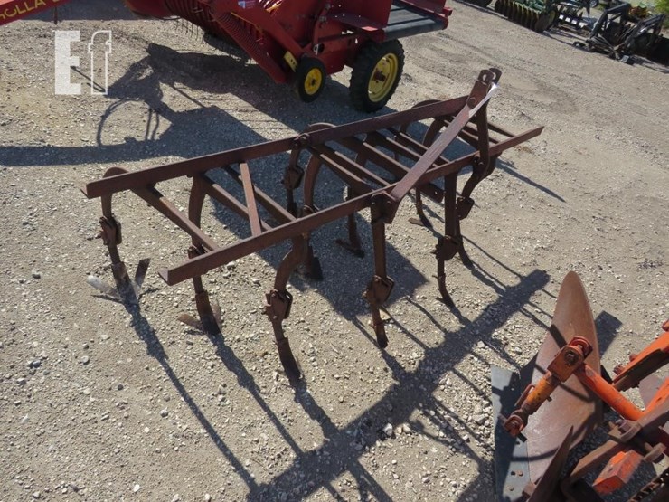 3pt-2-row-ferguson-cultivator-image-1