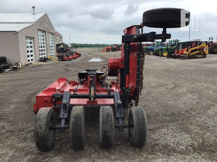 bush-hog-2610-image-9