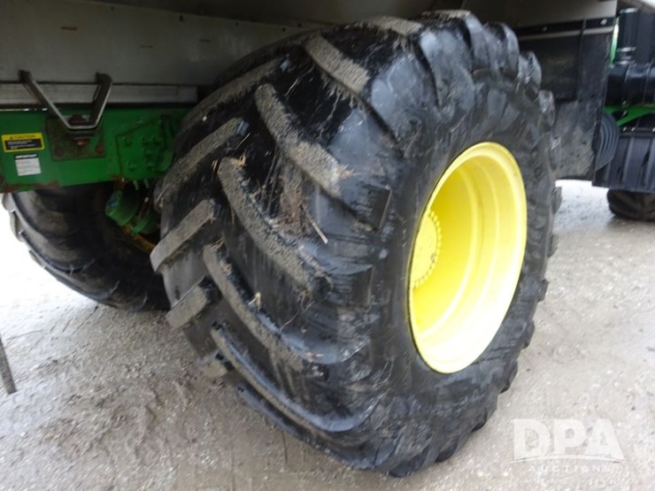 2018-john-deere-f4365-image-51