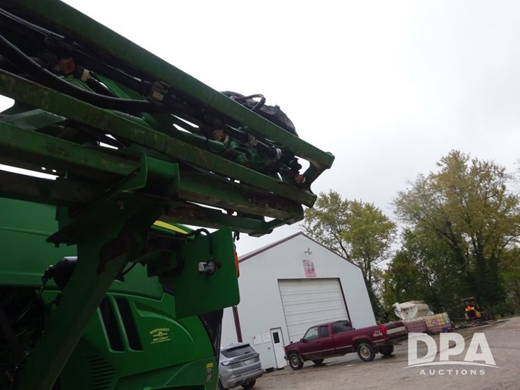 2015-john-deere-r4038-image-79