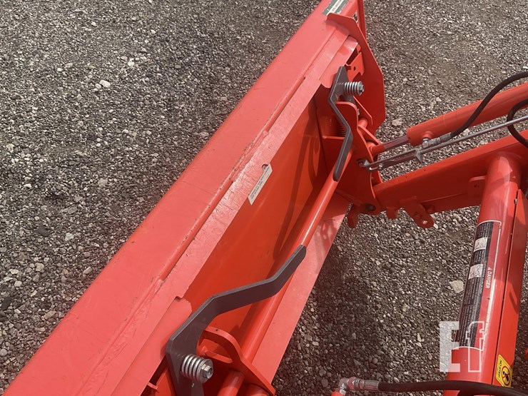 2020-kubota-lx3310hsdc-image-10