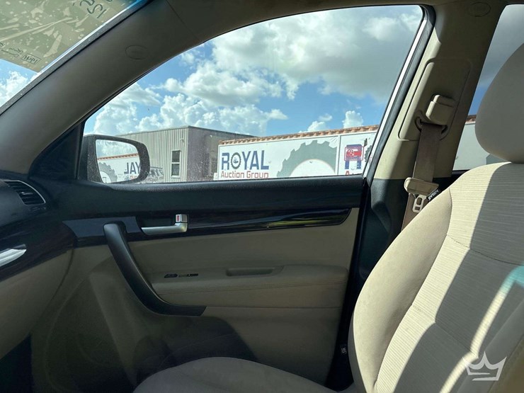 2015-kia-sorento-image-17