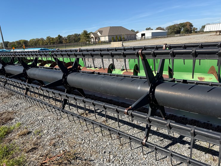 2008-john-deere-635f-image-17