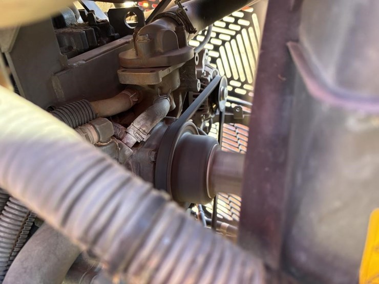 2018-kubota-m5-111d-image-50