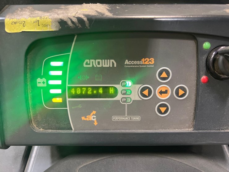 2017-crown-pe4500-60-image-3