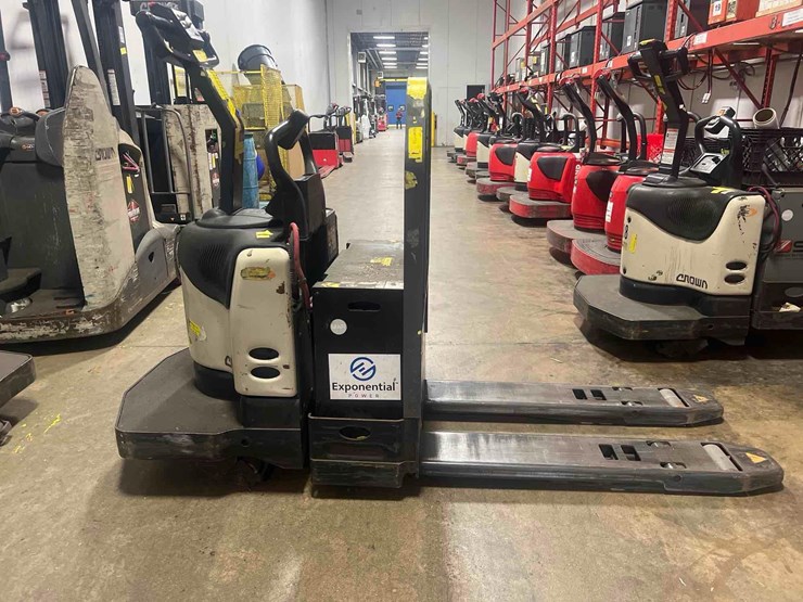 2018-crown-pe4500-60-image-1