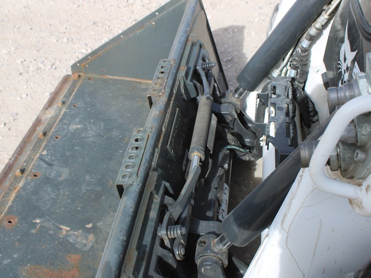 bobcat-s76-image-16