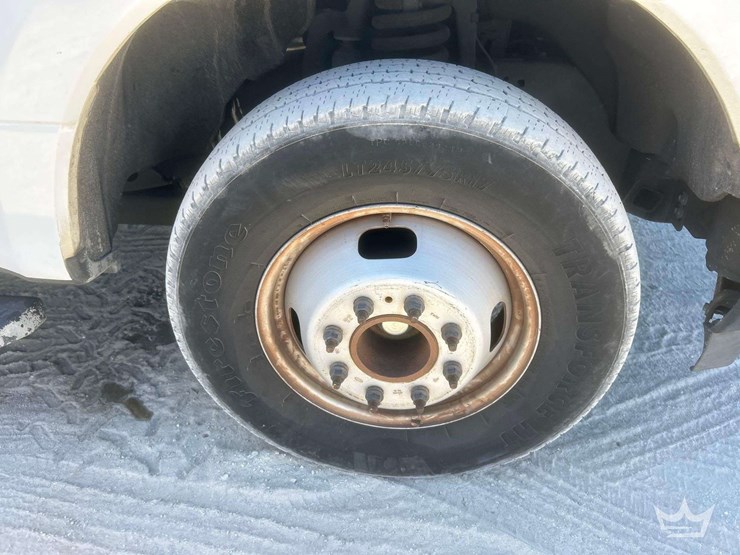 2017-ford-f350-image-27