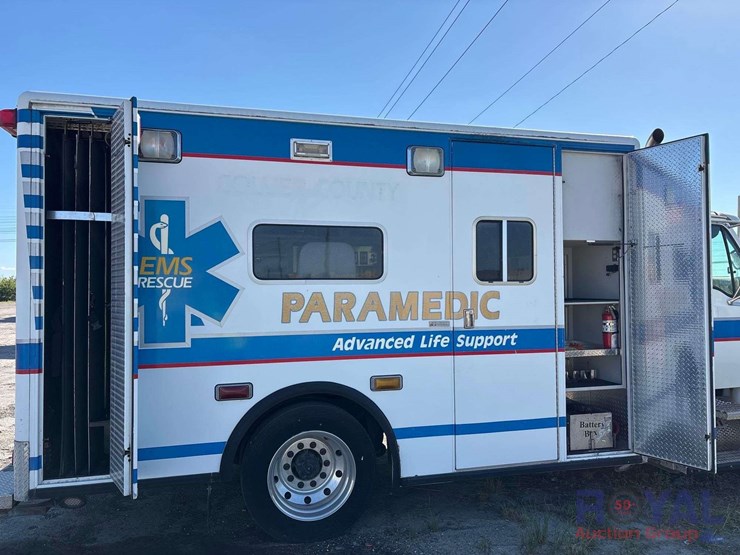 2008-sterling-acterra-image-21