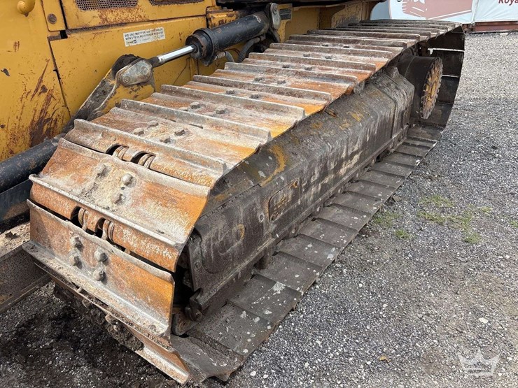 2020-caterpillar-d5k2-lgp-image-31