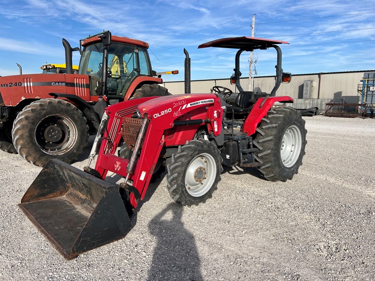 massey-ferguson-4608-image-22