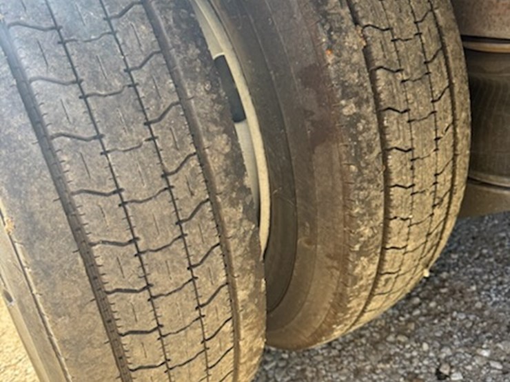 2008-fontaine-step-deck-image-33