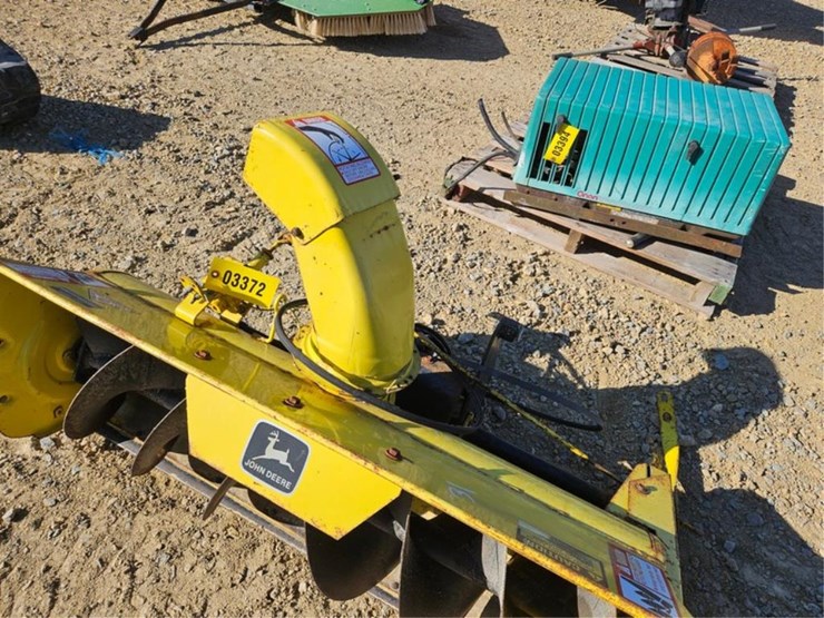 john-deere-49-image-10