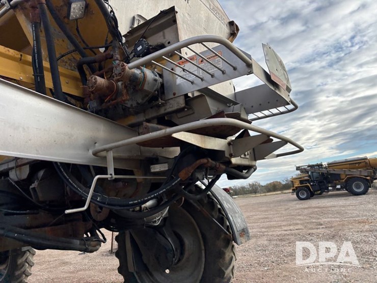 2014-ag-chem-rg1100-image-48