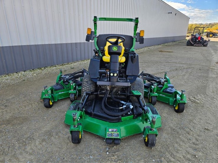 2021-john-deere-1600-turbo-image-8