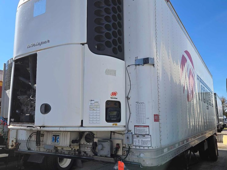 2012-great-dane-trailer-image-1