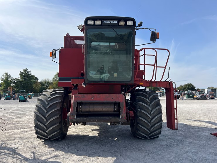 case-ih-1680-image-2